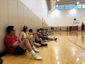 白熱するインドアサッカークラブ